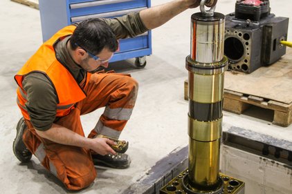 Hammerrevision Hydraulikhammer revidieren, Hydraulikhammer reparieren, Abbauhammer reparieren, Abbauhammer revidieren