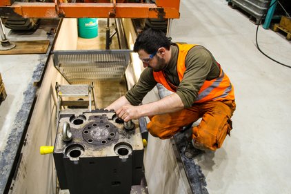 Hammerrevision Hydraulikhammer revidieren, Hydraulikhammer reparieren, Abbauhammer reparieren, Abbauhammer revidieren