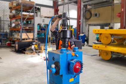 Drehmomentschrauber Hydraulikhammer revidieren, Hydraulikhammer reparieren, Abbauhammer reparieren, Abbauhammer revidieren