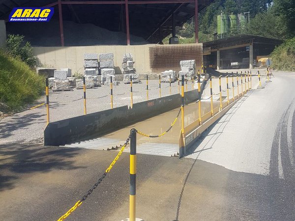 Radwaschanlage mieten, Radwaschanlage mobil, mobile Radwaschanlage, mobile Radwaschanlage mieten, Radwaschanlage mobil mieten, Radwaschanlage Schweiz, Radwaschanlage mieten Schweiz, WW401M Radwaschanlage, LKW Waschbecken, LKW Räder waschen